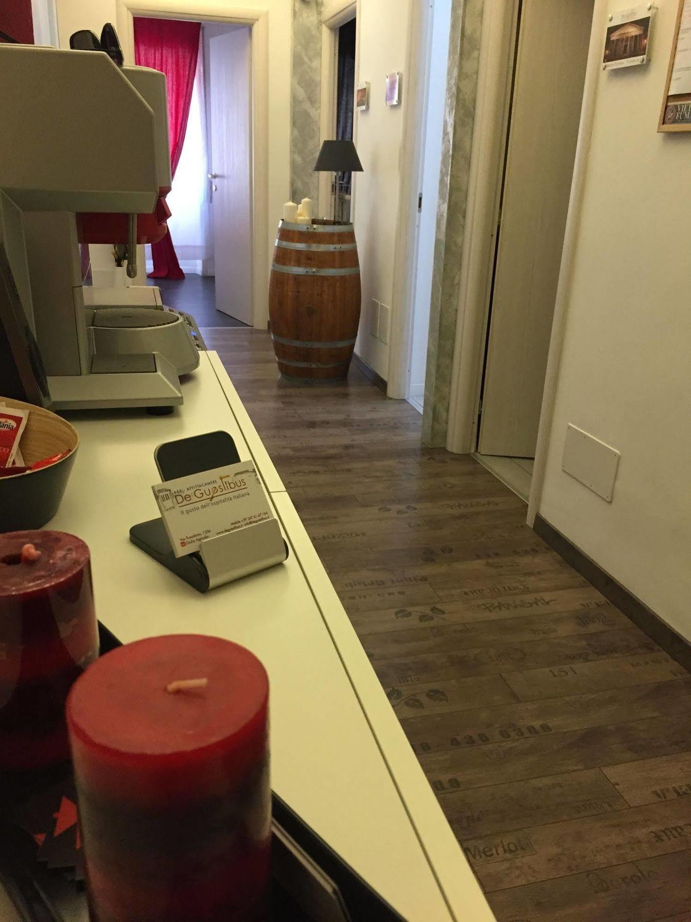 De Guestibus Hotell Rom Exteriör bild
