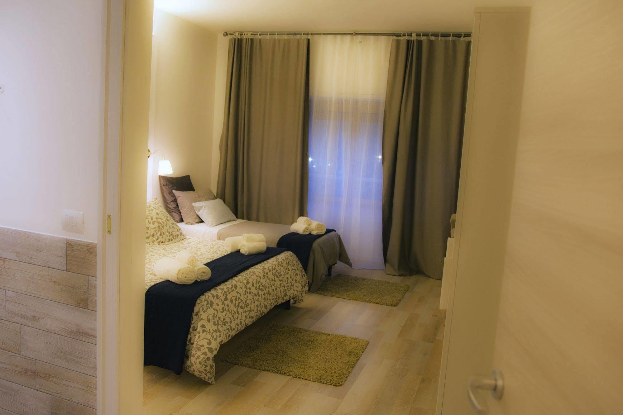 De Guestibus Hotell Rom Exteriör bild