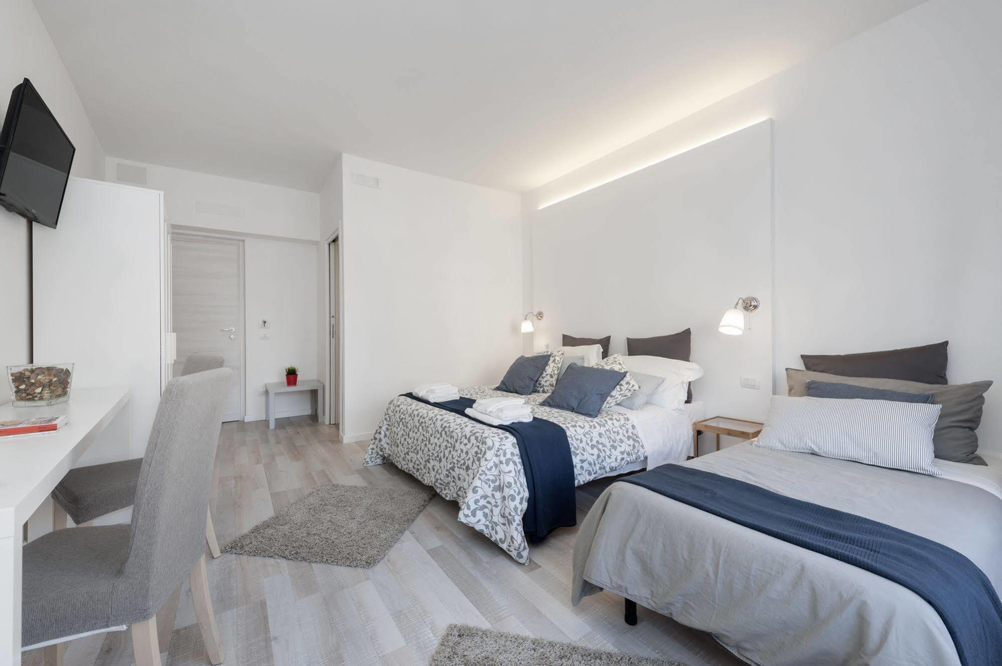 De Guestibus Hotell Rom Exteriör bild